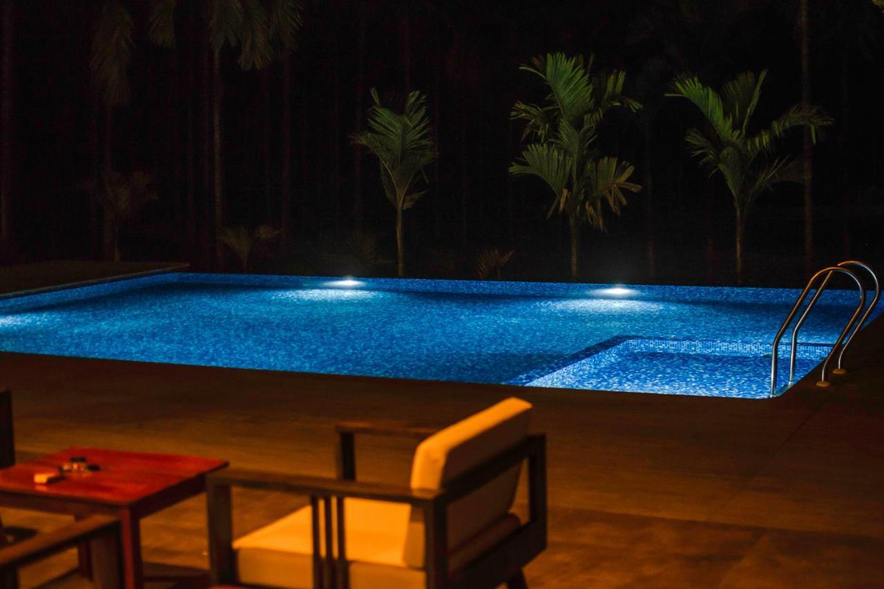 Stayvista At Tall Silver With Infinity Pool & Breakast Madikeri Ngoại thất bức ảnh